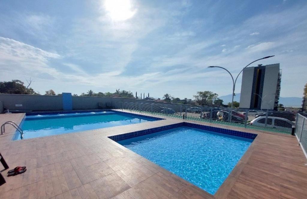 Apartamento Na Palhoca, Com Vista Para O Mar, Proximo A Mercados, Padarias E Farmacias. Ngoại thất bức ảnh